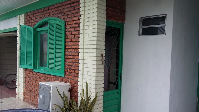 Casa à venda Centro com 170m² e 5 quartos por R$ 580.000 - 1689669497-f 002.jpg